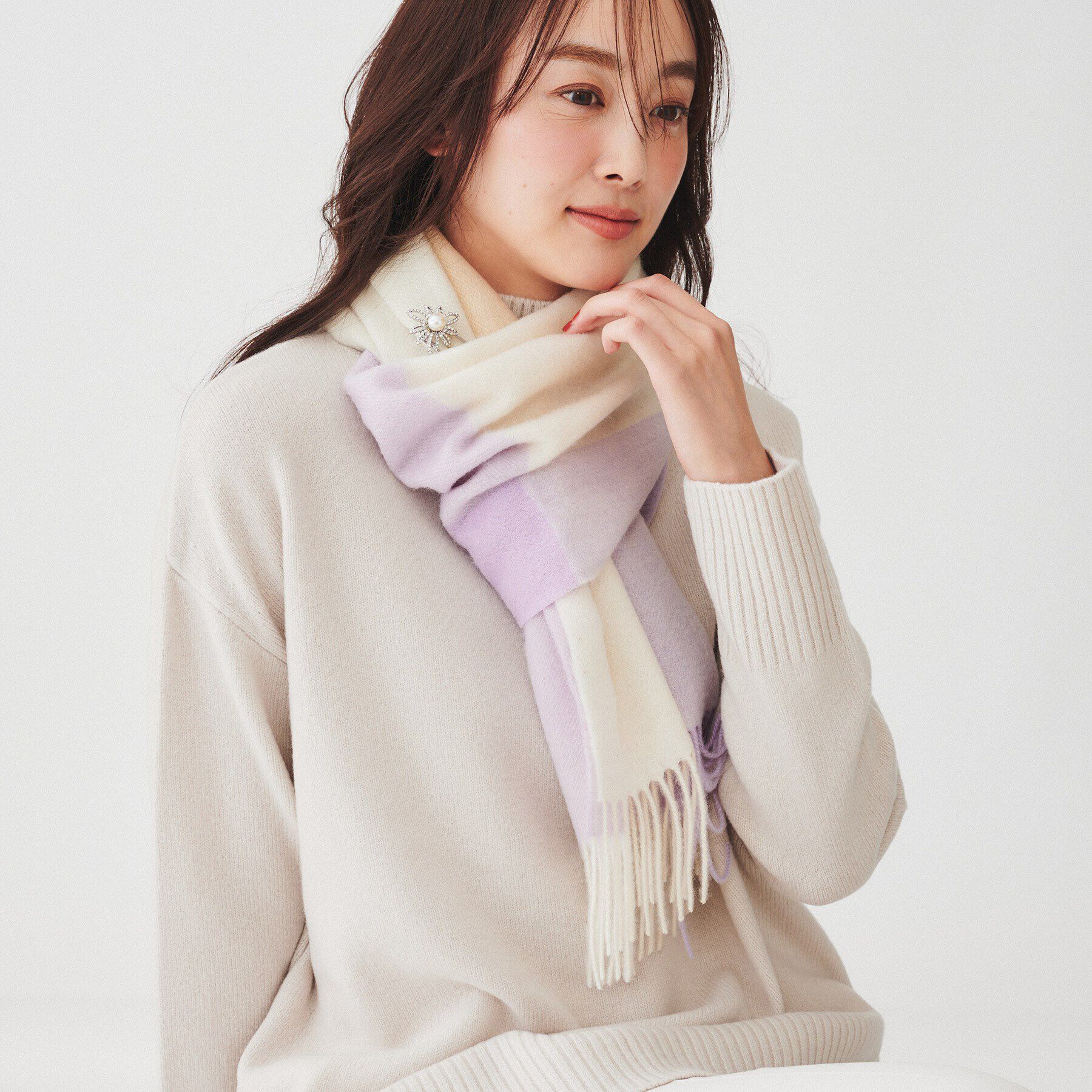 UNTITLED「【コーディネートのアクセントに】ビジューキルトピン」|ブローチ・コサージュ|