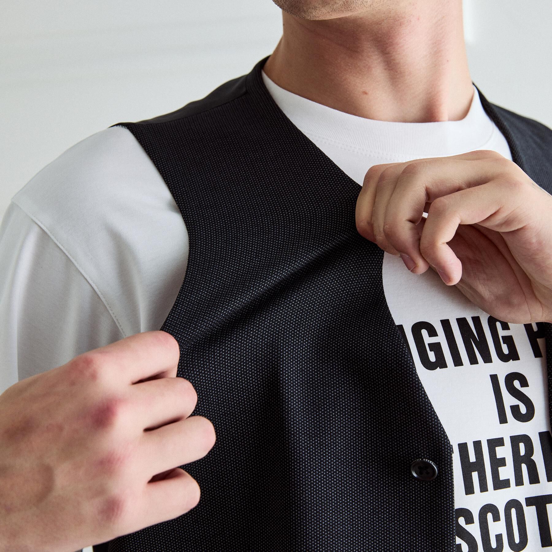 TAKEO KIKUCHI「【BOWLER HAT LABEL】ピンヘッドジャージ べスト」|スーツ|