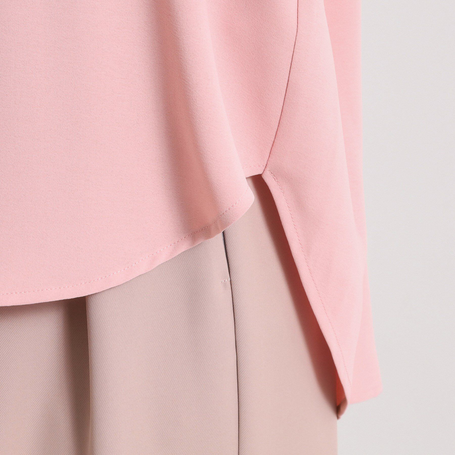 ITS&rsquo;DEMO「【接触冷感／手洗い可】バックギャザーブラウス」|シャツ・ブラウス|