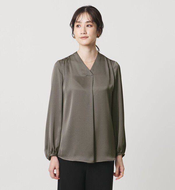 UNITED ARROWS「バック サテン Vネック ロングスリーブ ブラウス ‐ウォッシャブル‐」|シャツ・ブラウス|