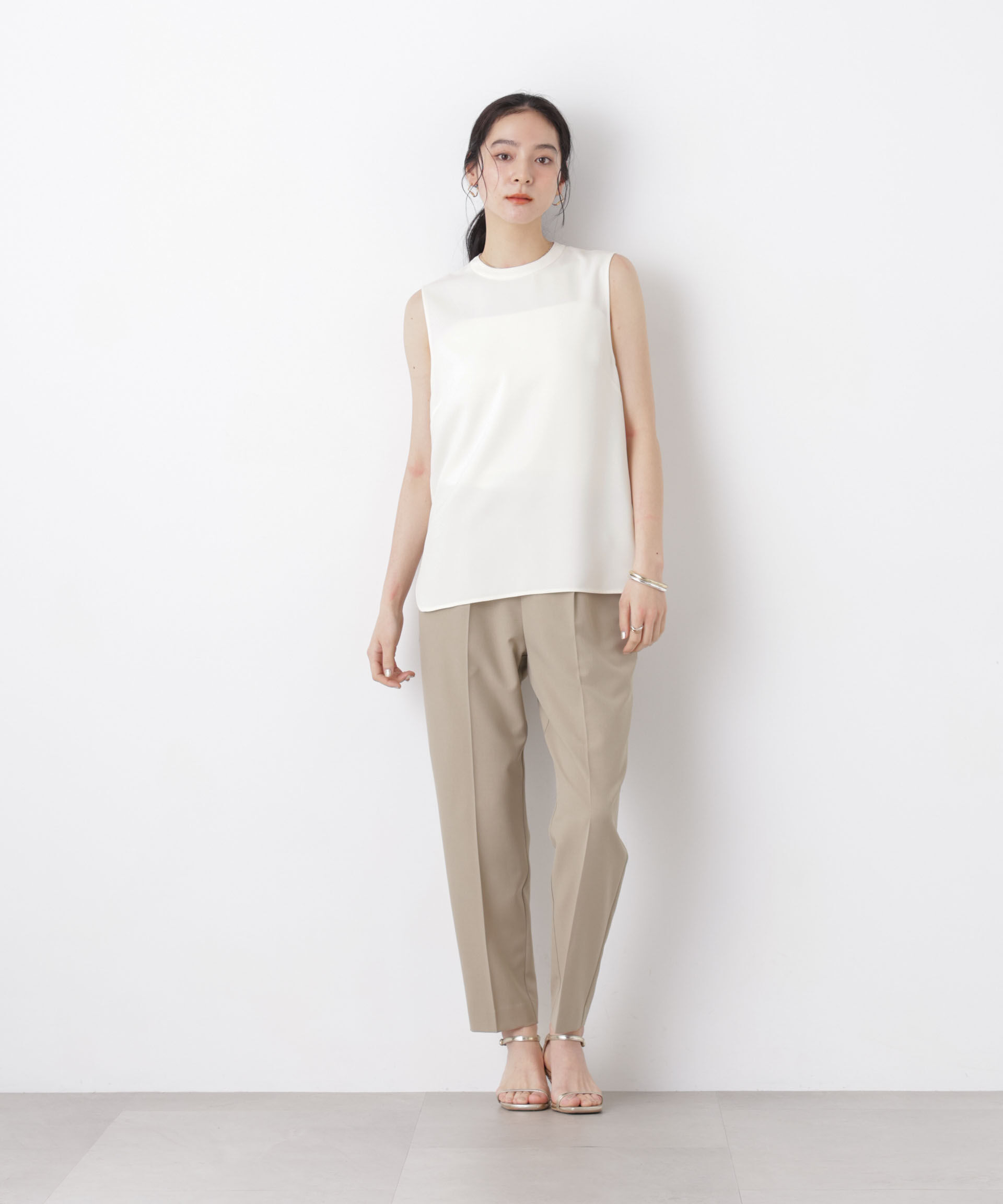 nano･universe「DressT/スタンドカラーノースリーブブラウス」|シャツ・ブラウス|