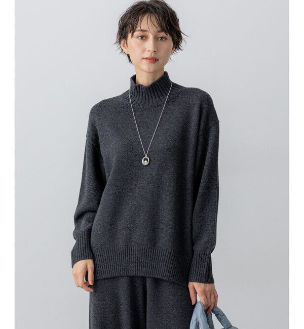 23区「【見上愛さんコラボカラー/Oggi掲載】カシミヤブレンド ハイネック ニット」|ニット・セーター|グレー系