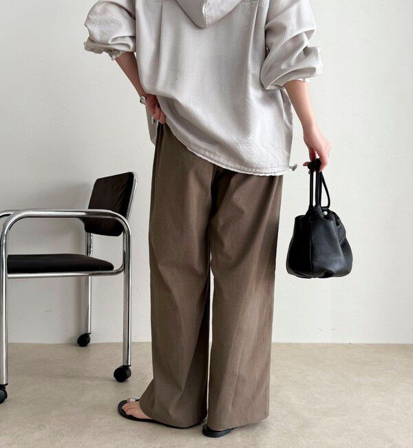 fredy emue「【接触冷感&times;UVカット/マルチ機能】ドライオックスセミワイドイージーパンツ」|チノ|
