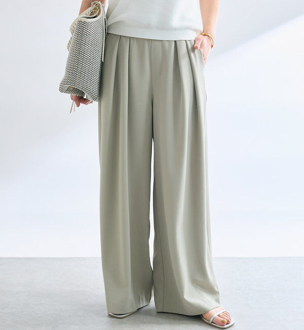  「【ウォッシャブル】【シーズンレスで使える】タックワイドスラックス」|チノ|