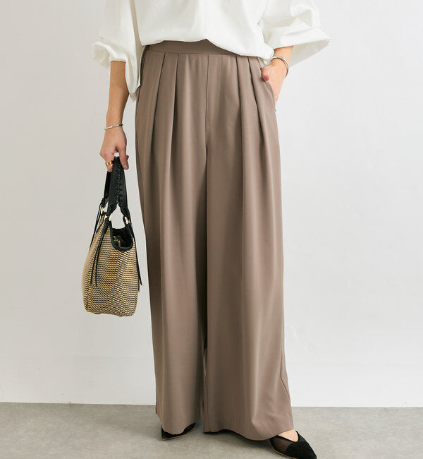  「【ウォッシャブル】【シーズンレスで使える】タックワイドスラックス」|チノ|