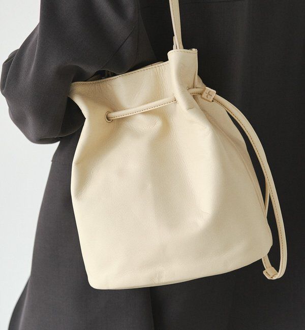  「【再値下げ】レザー巾着バケットバッグ」|ショルダー・メッセンジャー|