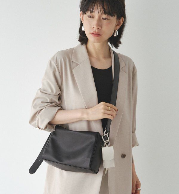  「【再値下げ】リップポーチ付きレザーチャーム」|チャーム・キーホルダー|