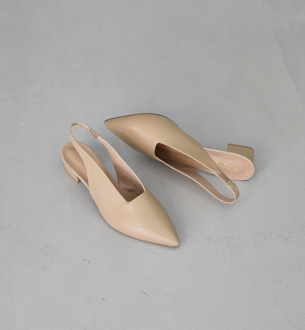 AU BANNISTER「スクエアカットスリングバックヒールパンプス」|パンプス|ベージュ