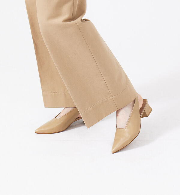 AU BANNISTER「スクエアカットスリングバックヒールパンプス」|パンプス|