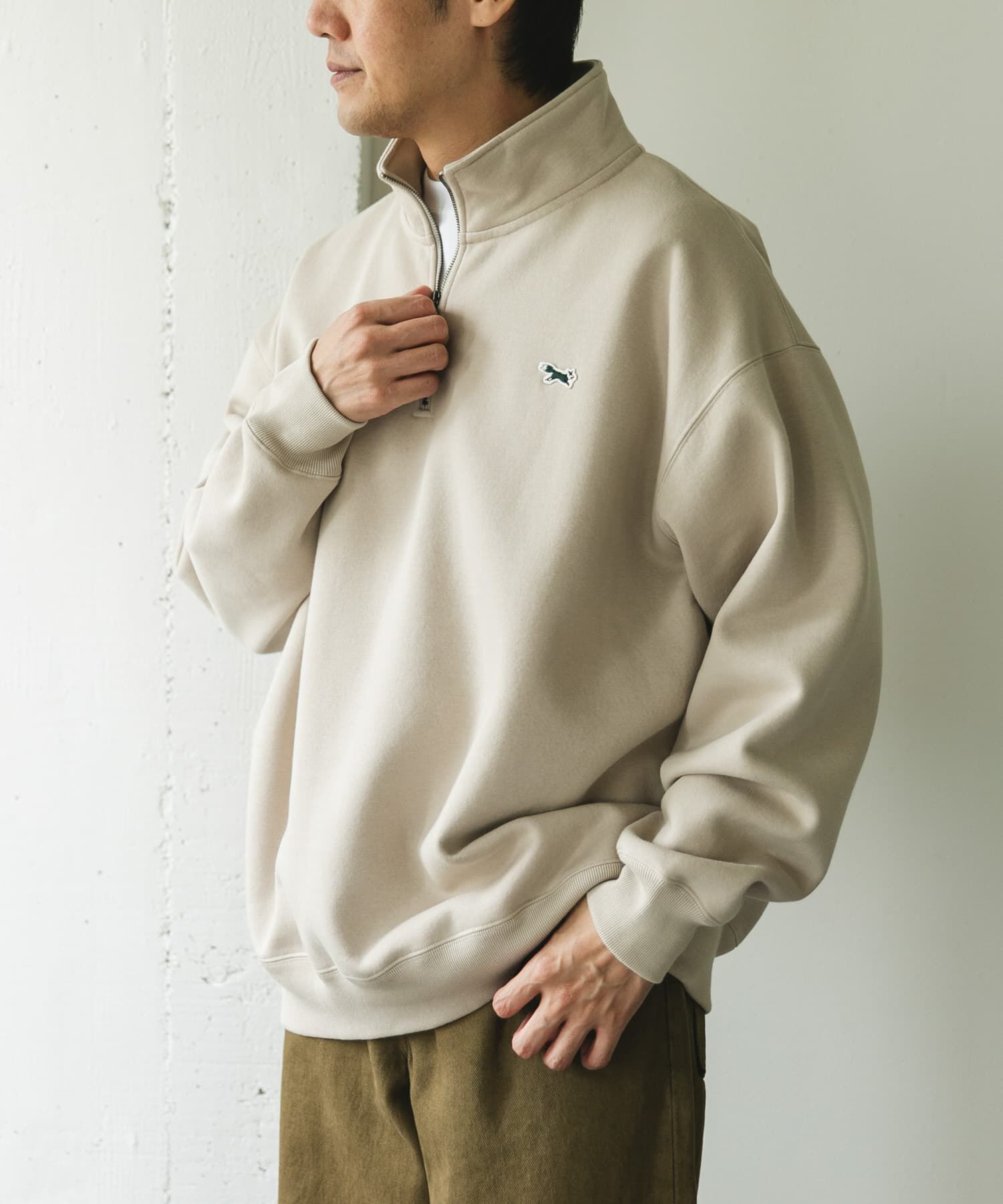 URBAN RESEARCH DOORS「『XLサイズ/WEB限定』『別注』PENNEYS&times;DOORS　THE FOX ハーフジップスウェット」|スウェット・ジャージ|