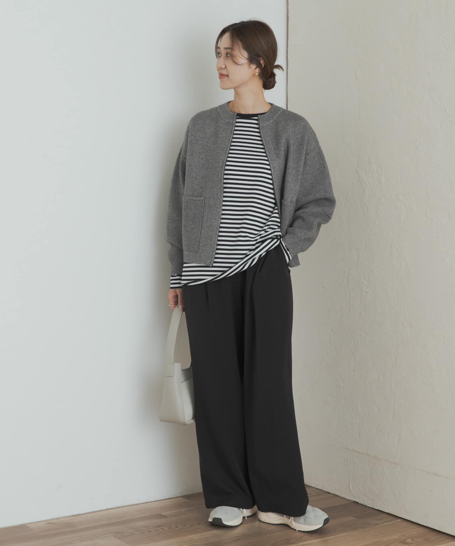 URBAN RESEARCH DOORS「コットンラウンドヘムカットソー」|Tシャツ・カットソー|