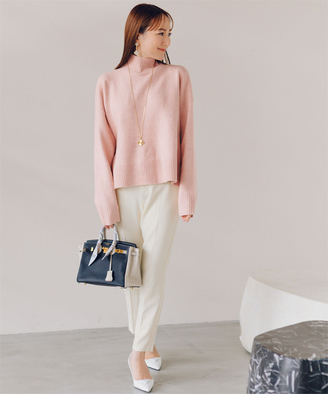 ur's「【星玲奈さんコラボアイテム】スフレタッチハイネックオーバーサイズニット」|ニット・セーター|