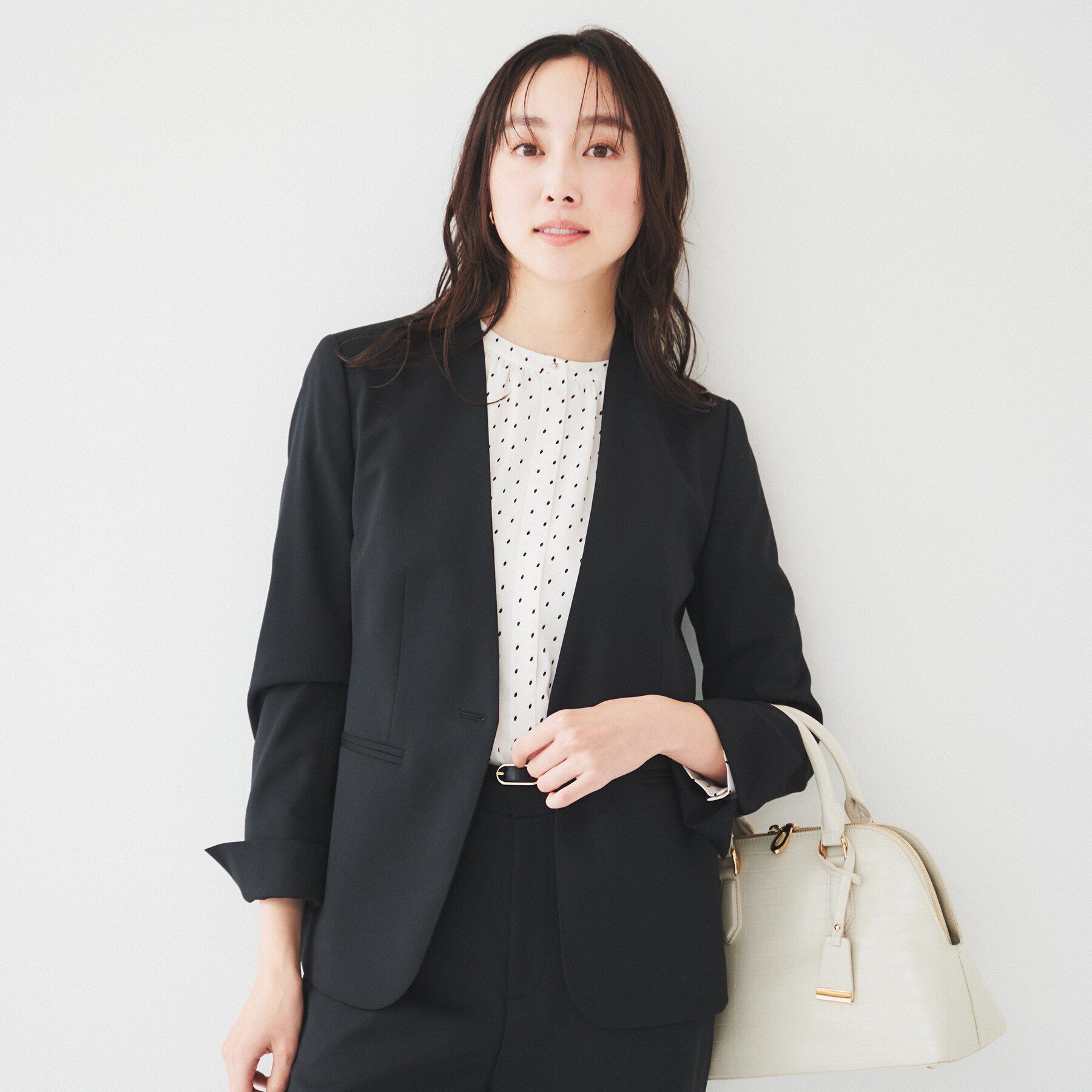 UNTITLED「レジェールギャバ 背抜きカラーレスジャケット」|ノーカラージャケット|ブラック(019)