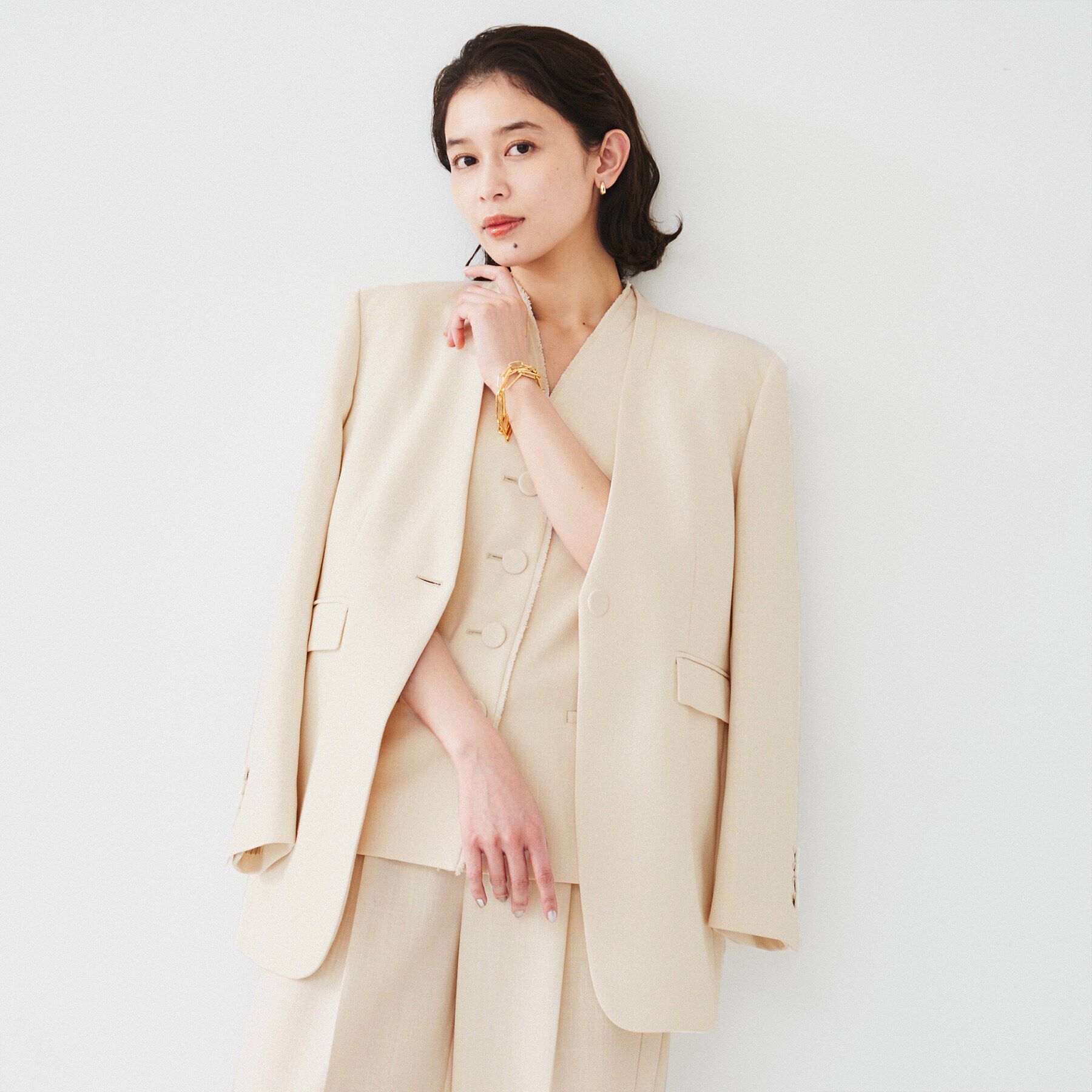 UNTITLED「【セットアップ可能】リネンライクキャンバス カラーレスジャケット」|ノーカラージャケット|アイボリー(004)