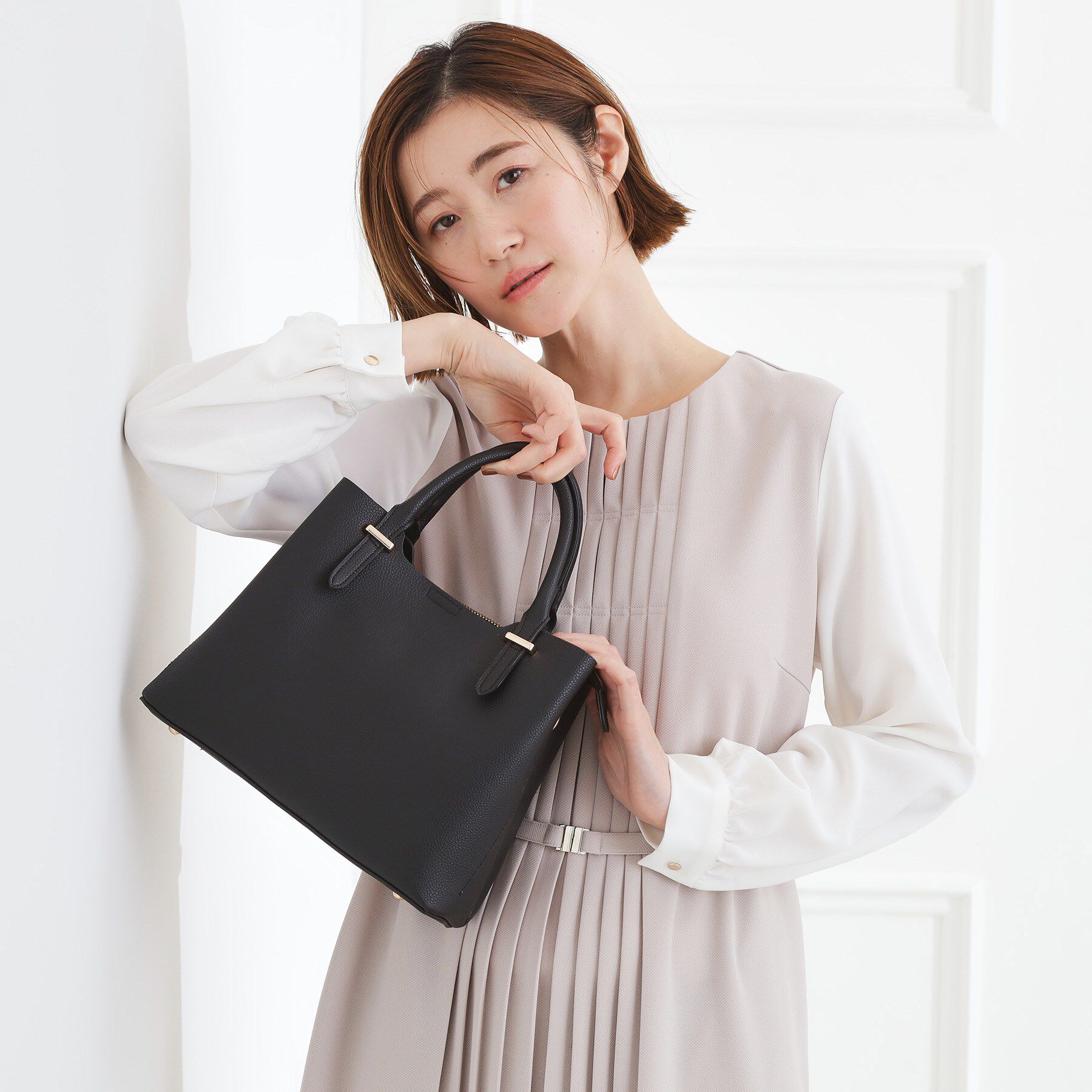 grove「【人間工学】あおりメタルバー2WAYトート」|トートバッグ|