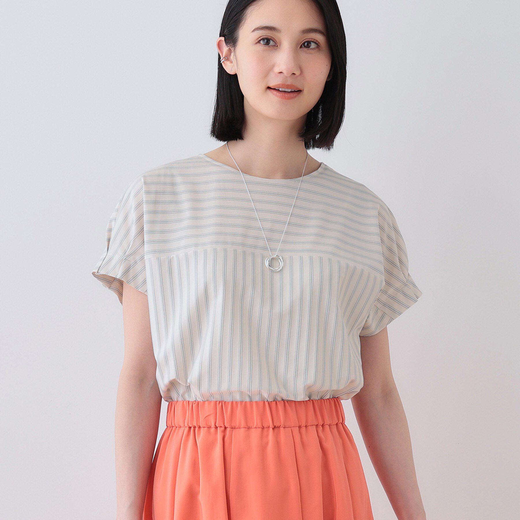 INDIVI「【洗える／ストライプ柄】袖タックブラウス」|シャツ・ブラウス|