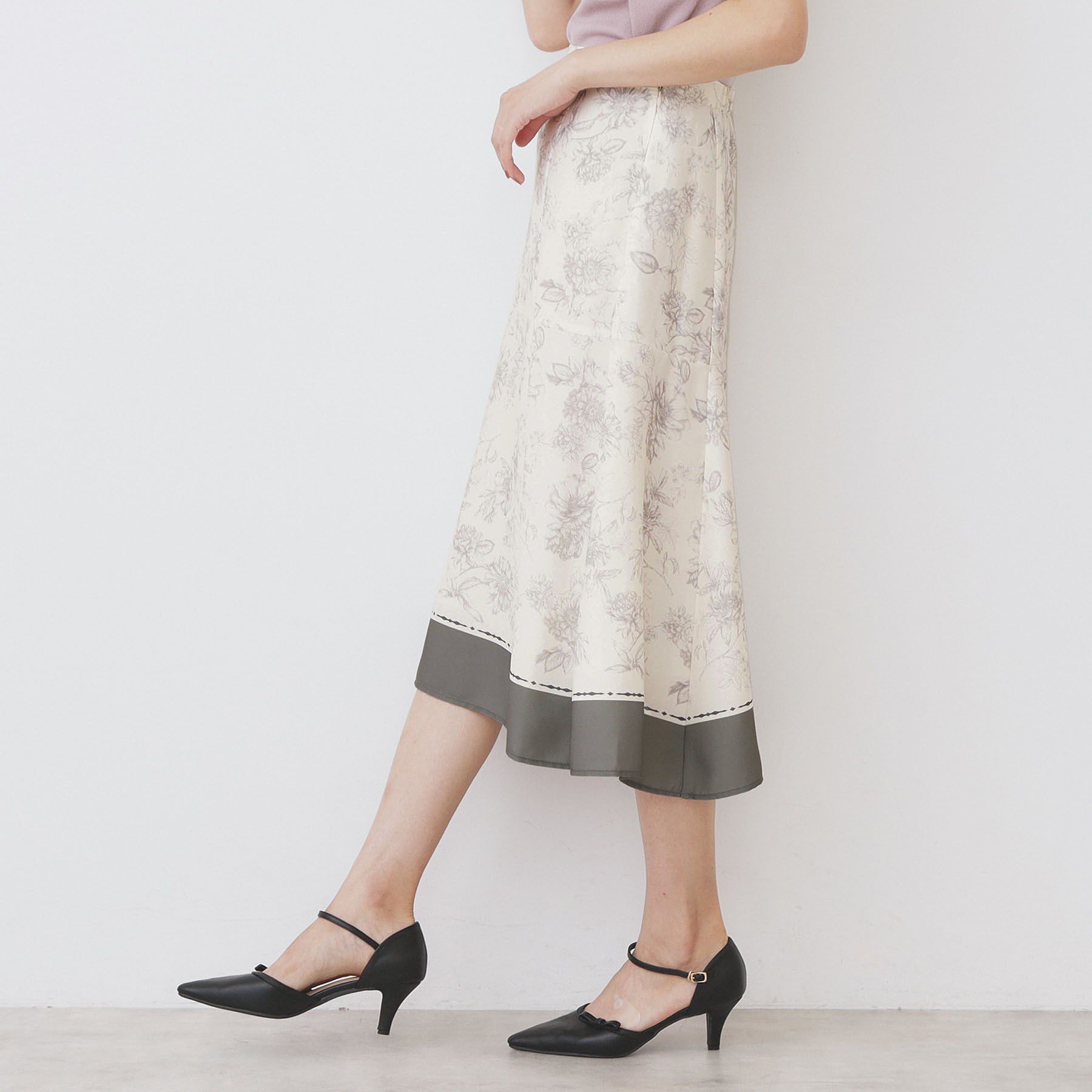 index「パネルフラワープリントフレアスカート【洗濯機洗い可/イージーアイロン】」|スカート|