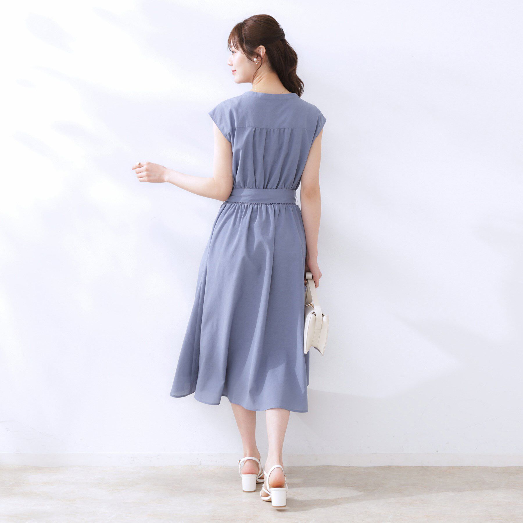 Couture broach「【ドライタッチ・しわになりにくい・通勤】麻調シャツワンピース」|ワンピース|