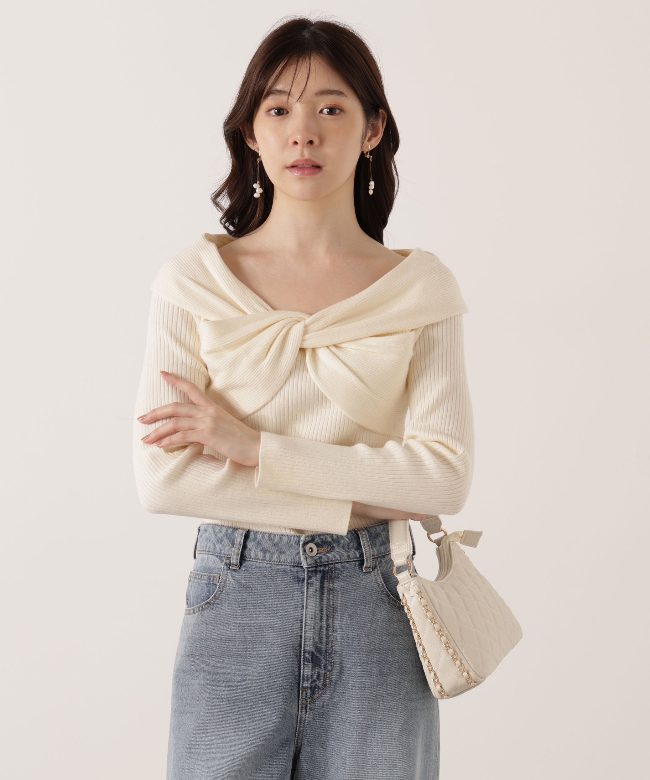 PROPORTION BODY DRESSING「リボンオフショルリブニット 25AW」|ニット・セーター|エクリュ1