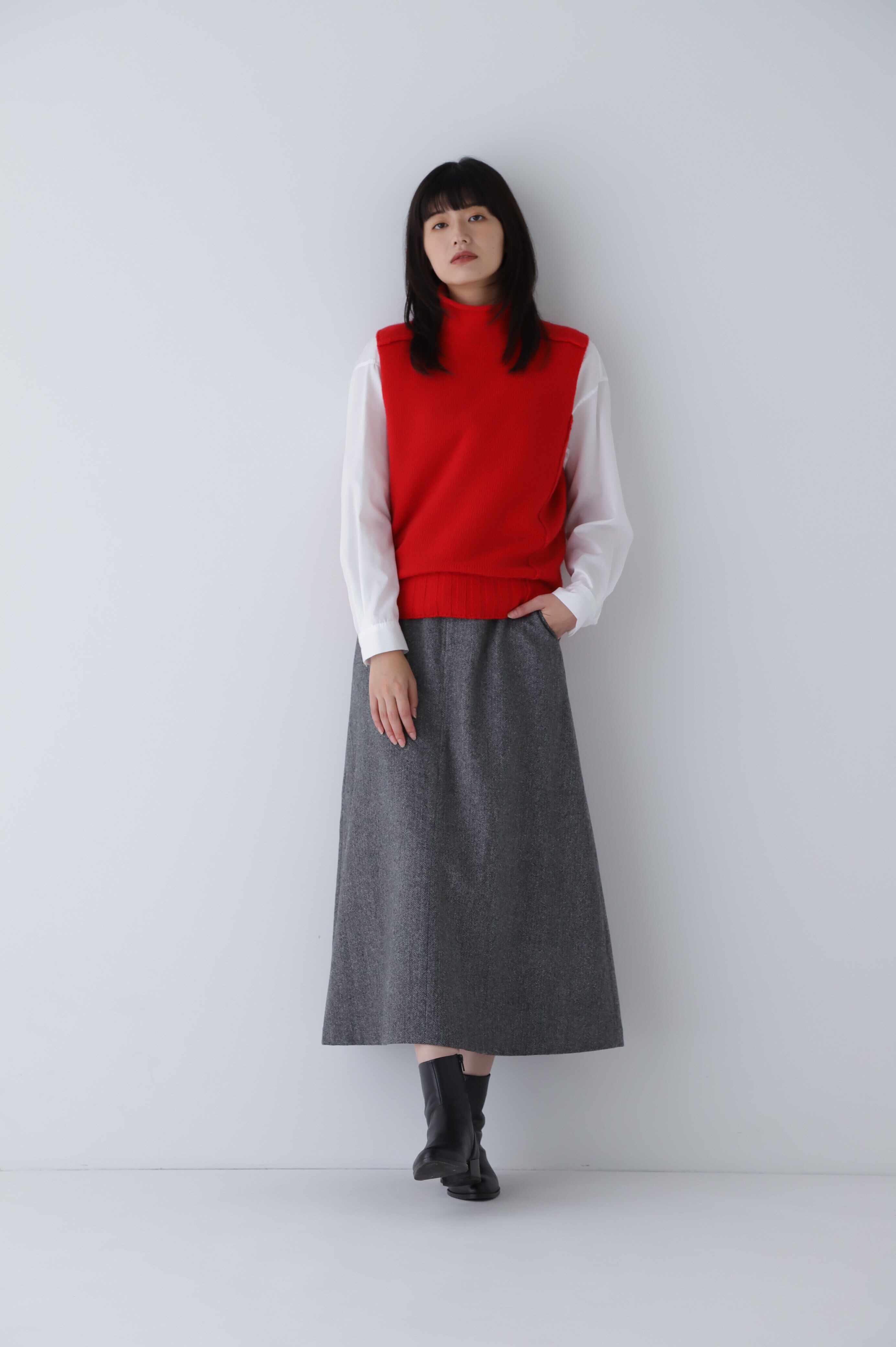  「◆アウトリンキングハイネックベスト」|ニット・セーター|