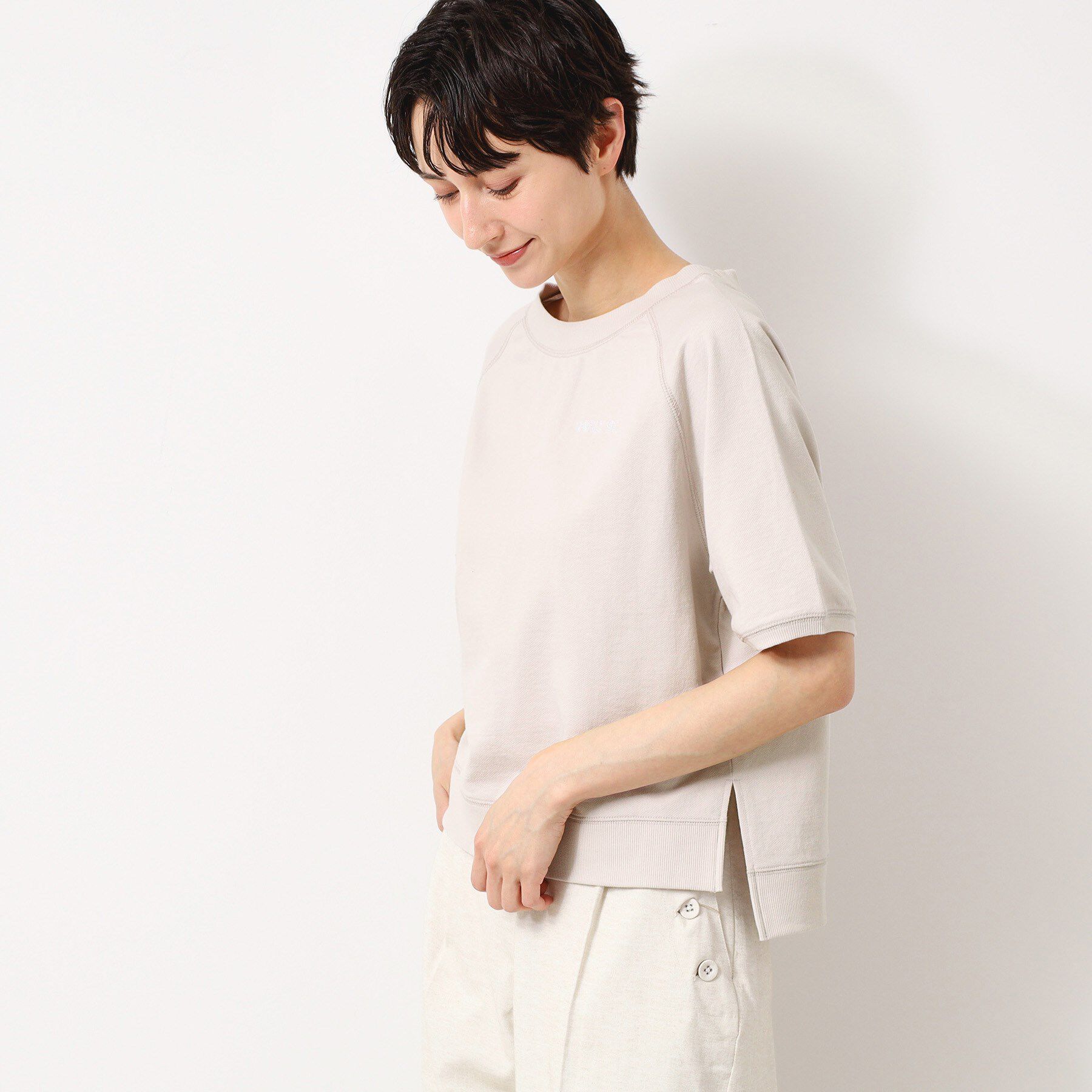 Dessin「【洗える】クロップド丈ポイントロゴ入りカットソー（S～L）」|Tシャツ・カットソー|