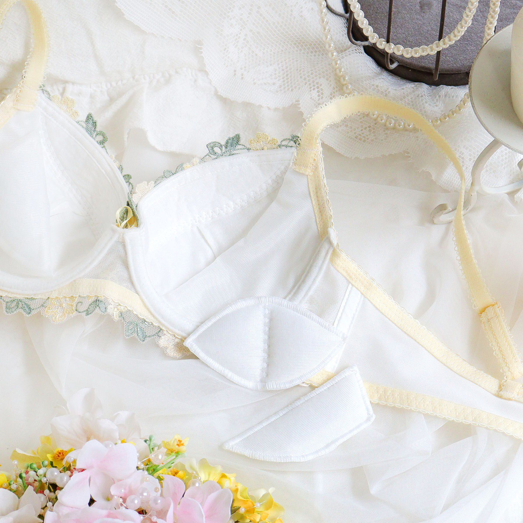 Risa Magli「ナヨン ブラジャー（B-D）＜サイドシェイプ＞」|インナー|