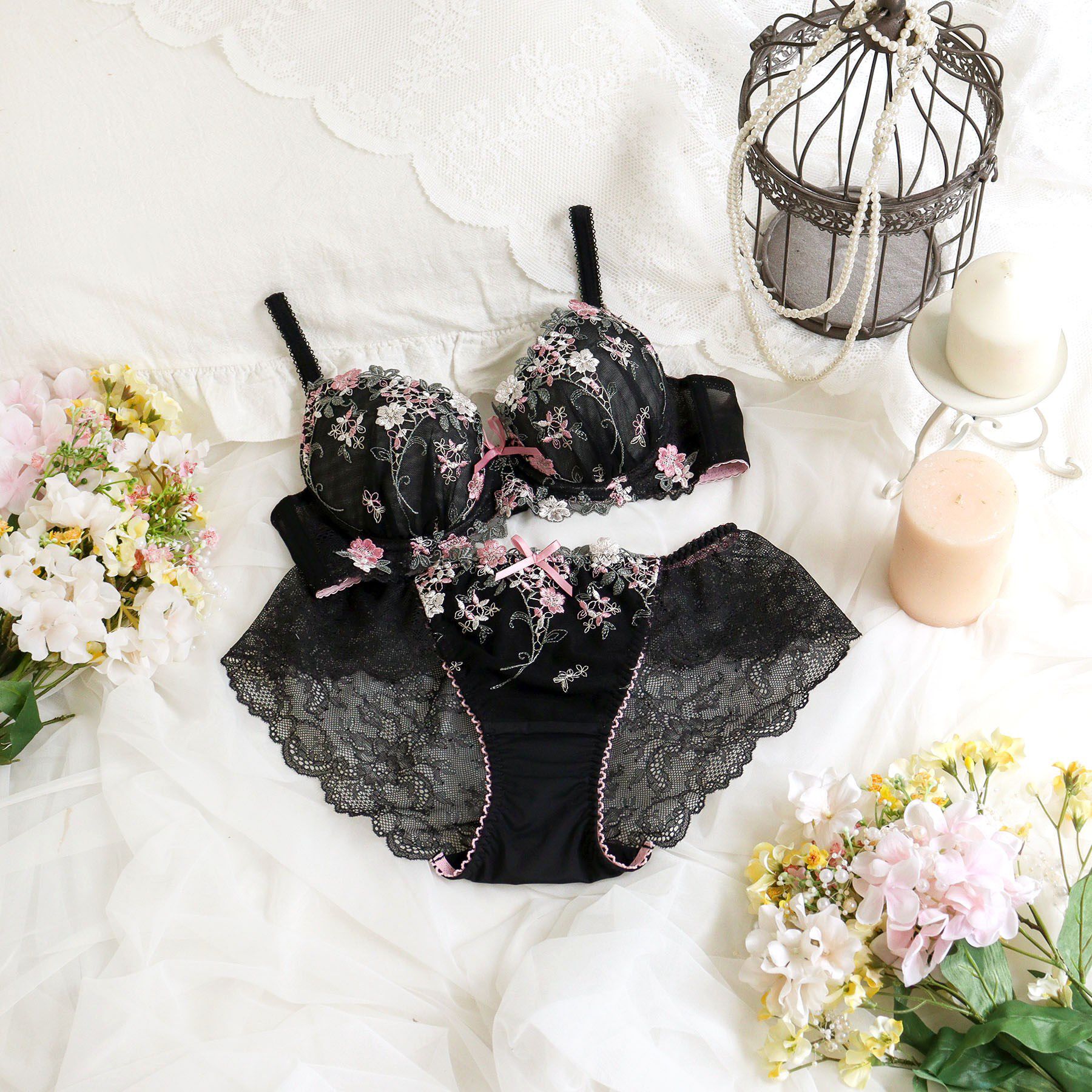 Risa Magli「ナヨン ブラジャー（B-D）＜サイドシェイプ＞」|インナー|