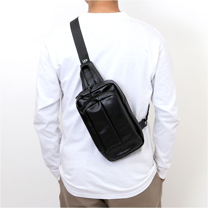 BACKYARD FAMILY「L.R.M バッグ NC-1072-1 通販 ボディバッグ ボディーバッグ 斜めがけバッグ」|その他|