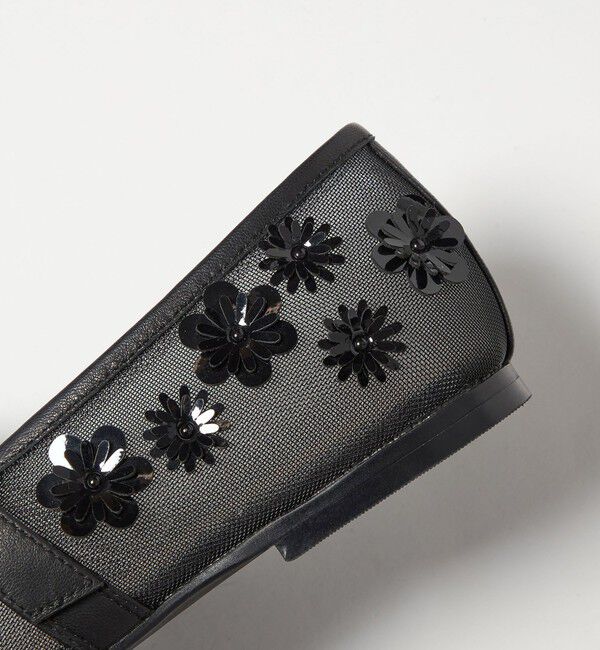 ODETTE E ODILE「フラワーモチーフメリージェーンフラット10&uarr;」|パンプス|