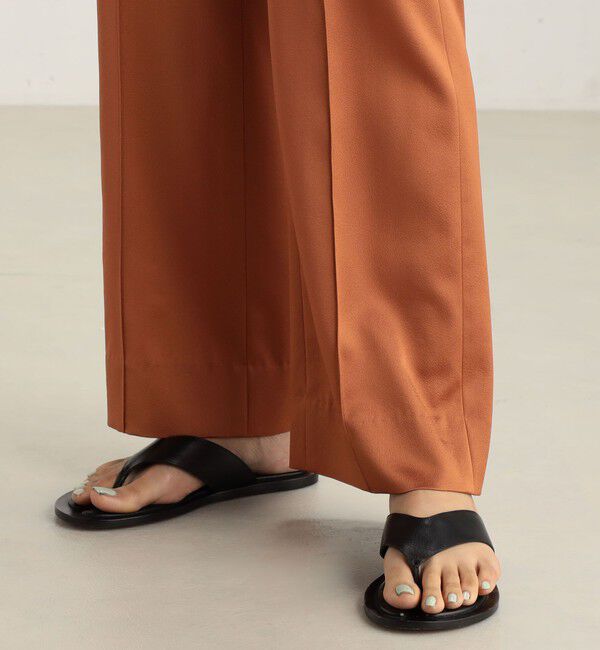 Edition「エンボスサテン ストレートスラックス」|スラックス|