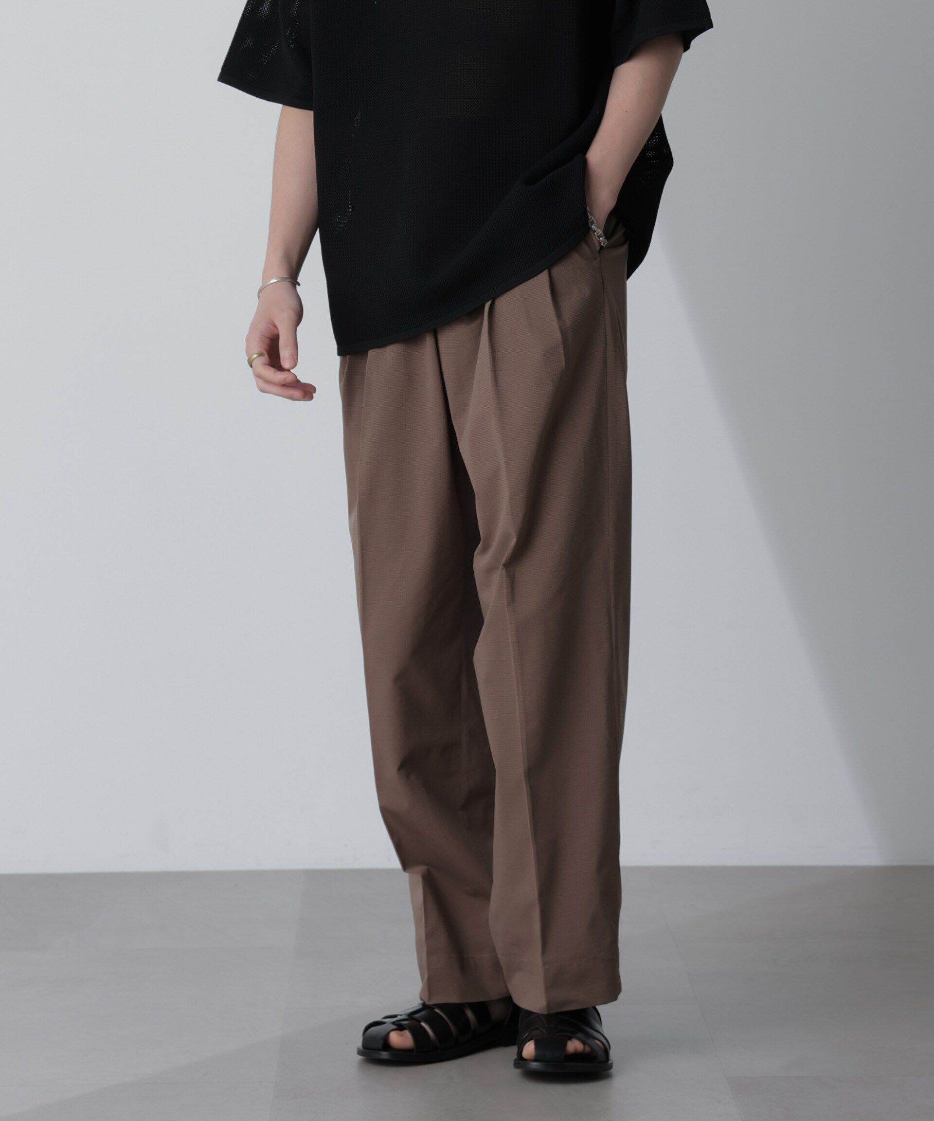 nano･universe「「AIR PASSAGE」テーパードイージーパンツ（セットアップ可）」|チノ|