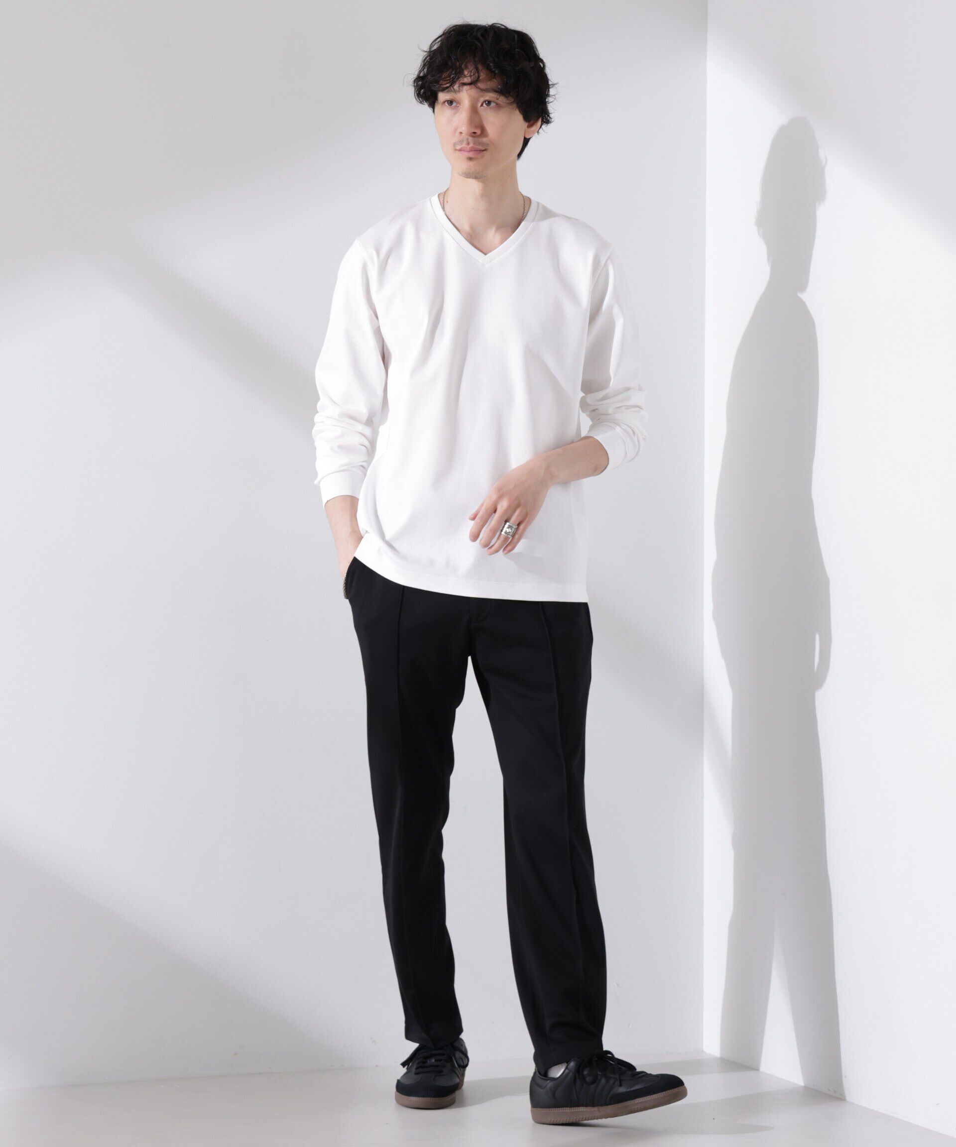 nano･universe「アンチスメル VネックTシャツ 長袖」|Tシャツ・カットソー|