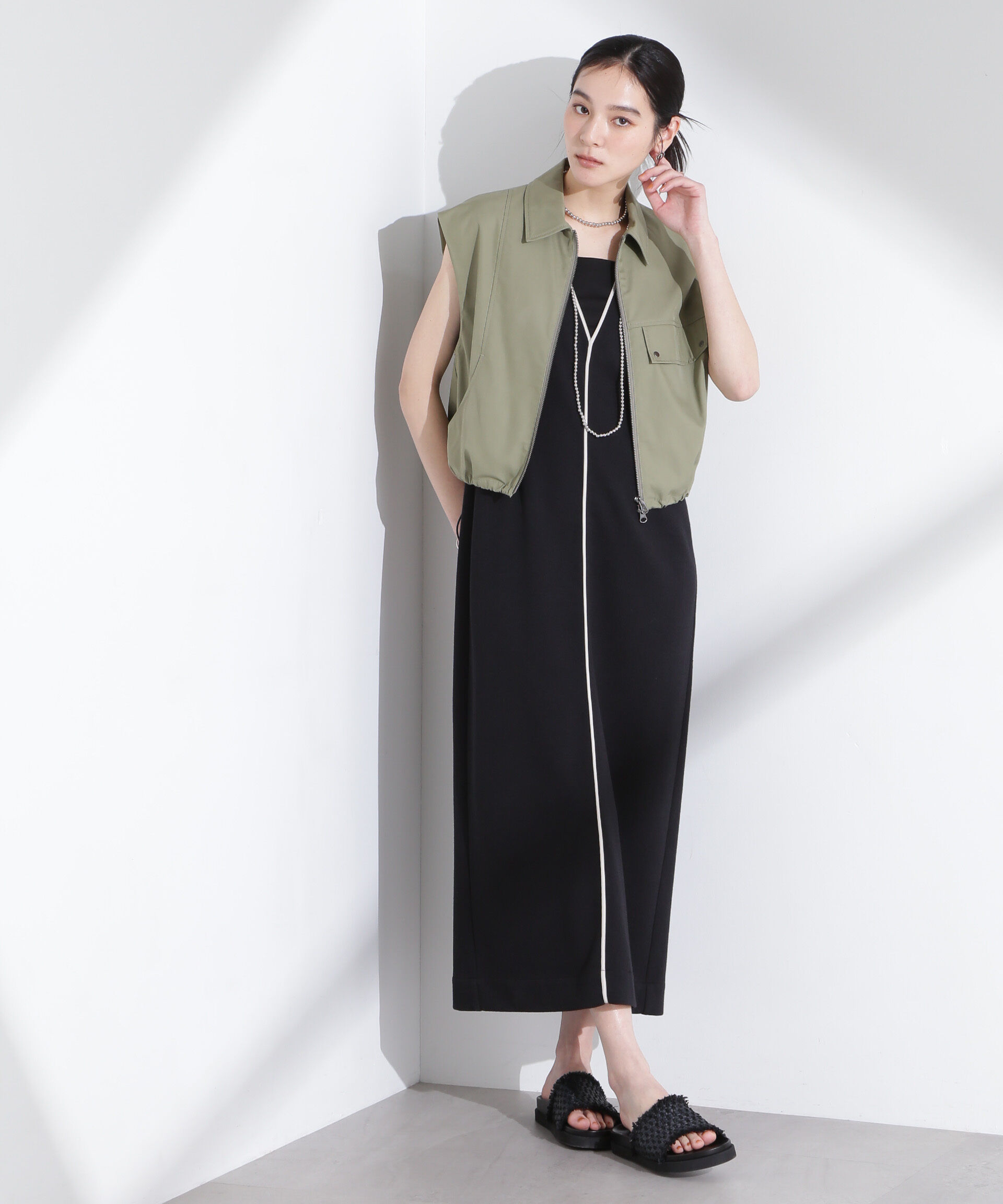 nano･universe「コンパクトギャバドロストジップベスト」|テーラードジャケット|