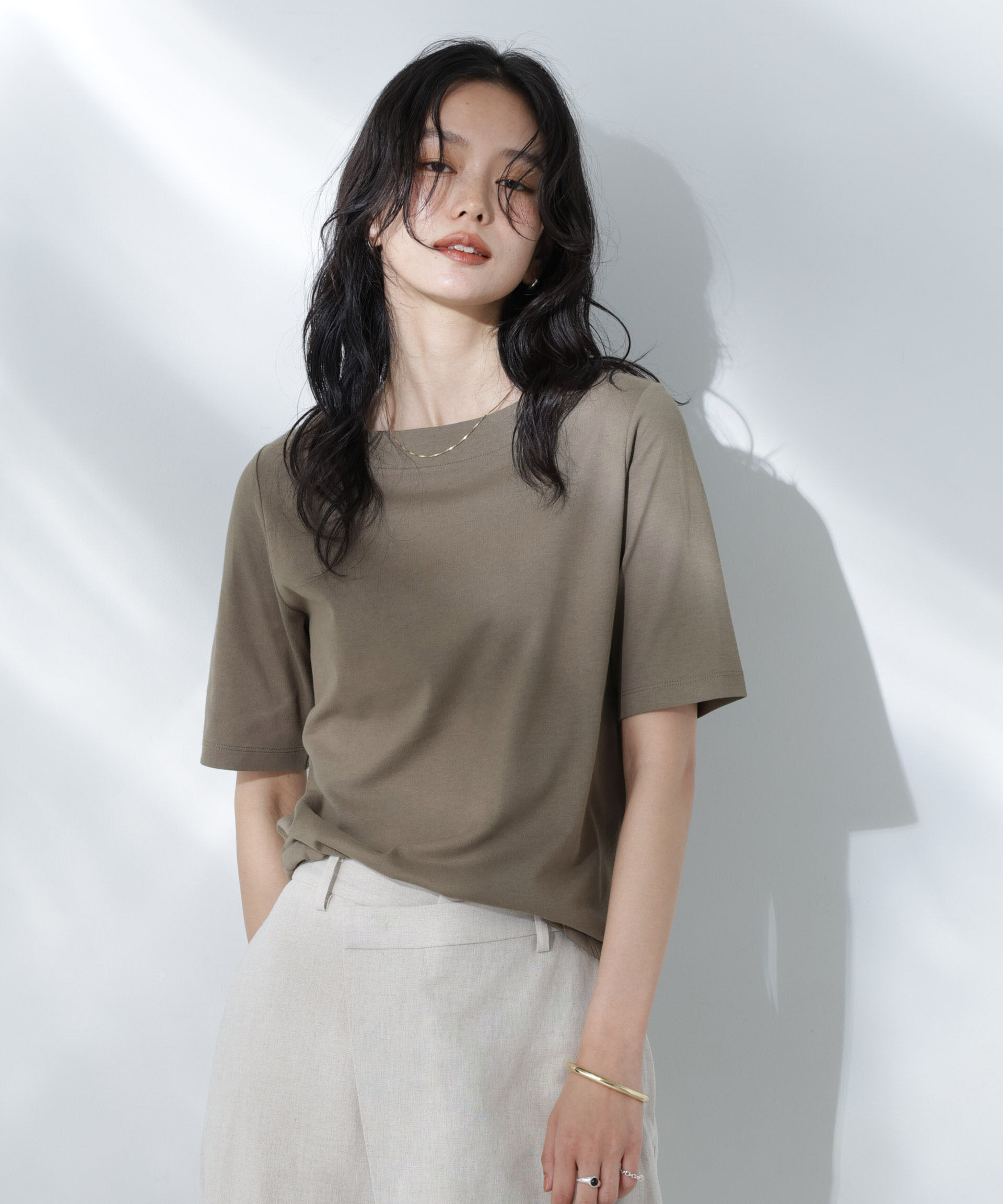 nano･universe「Anti Soaked(R) 汗染み防止ボートネックTシャツ」|Tシャツ・カットソー|