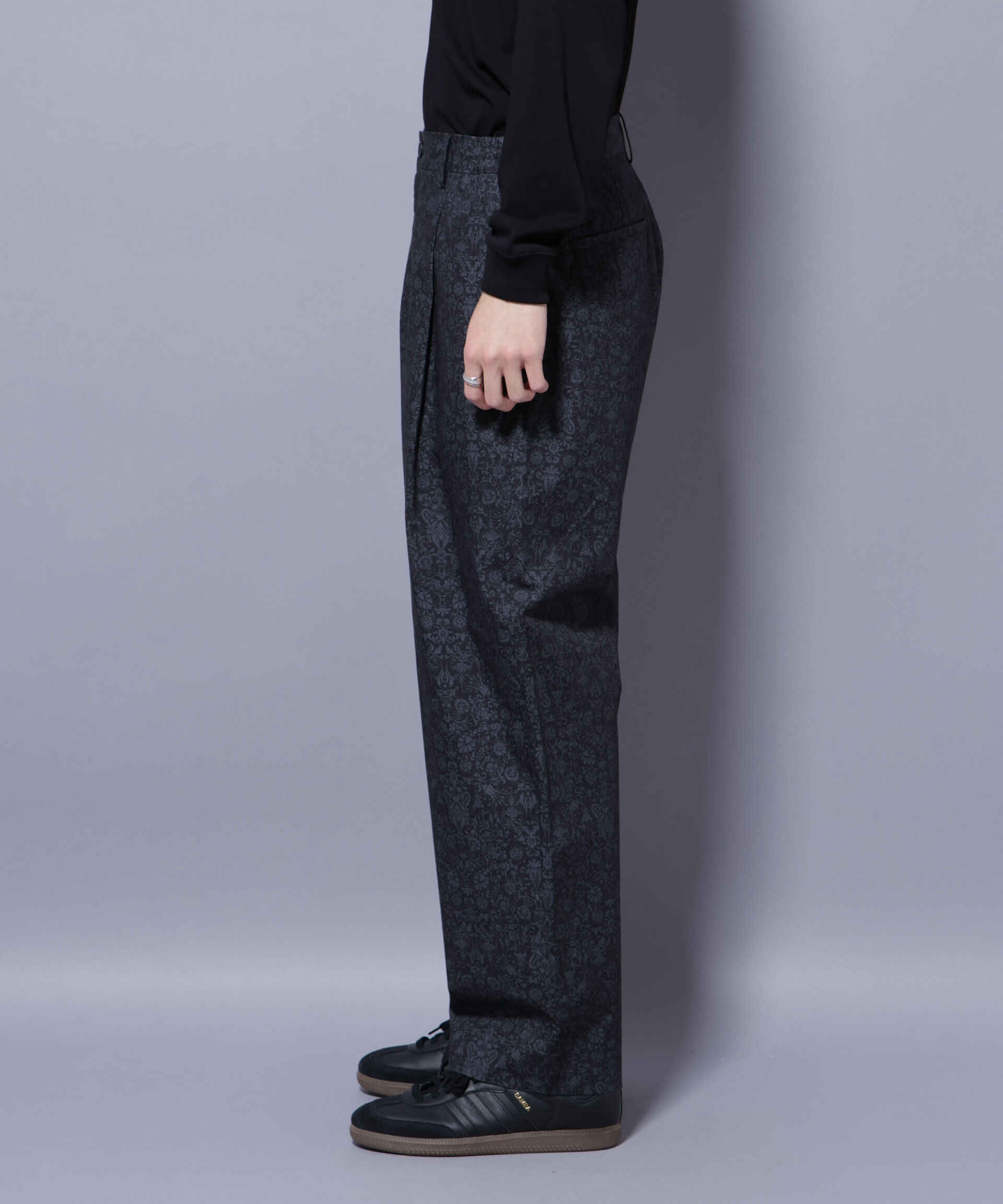 nano･universe「オリジナルパターンイージーパンツ」|チノ|