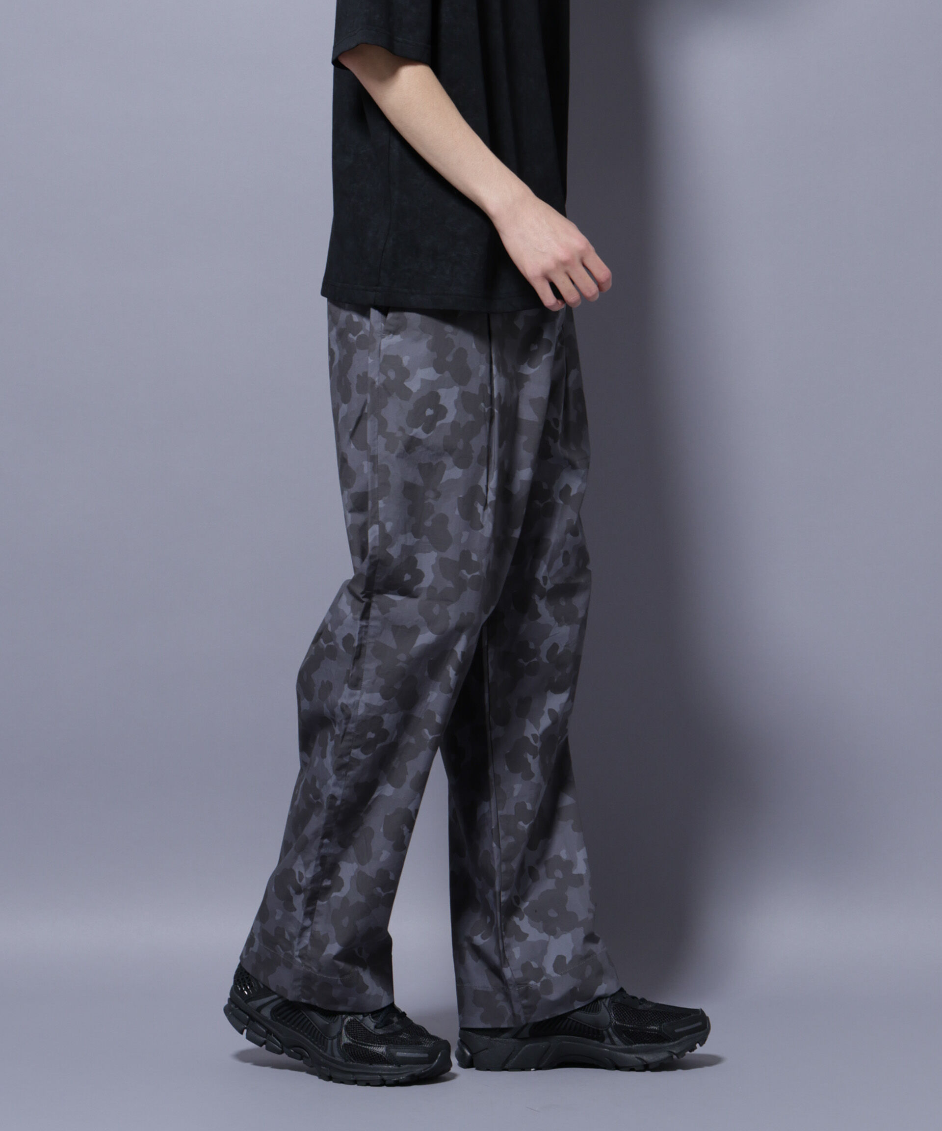 nano･universe「オリジナルパターンイージーパンツ」|チノ|