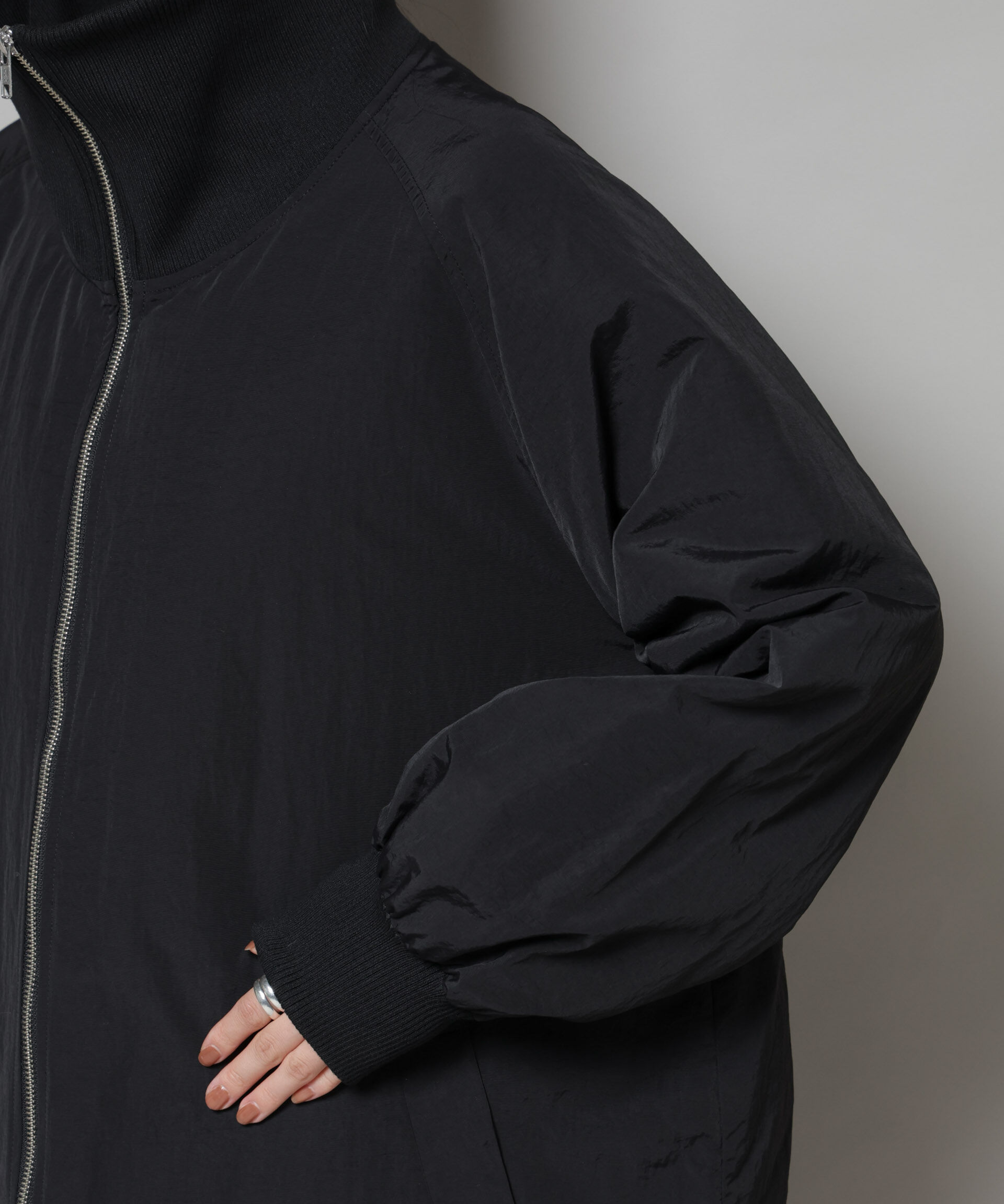 nano･universe「撥水加工・機能中綿 ジップアップリブロングコート」|その他|