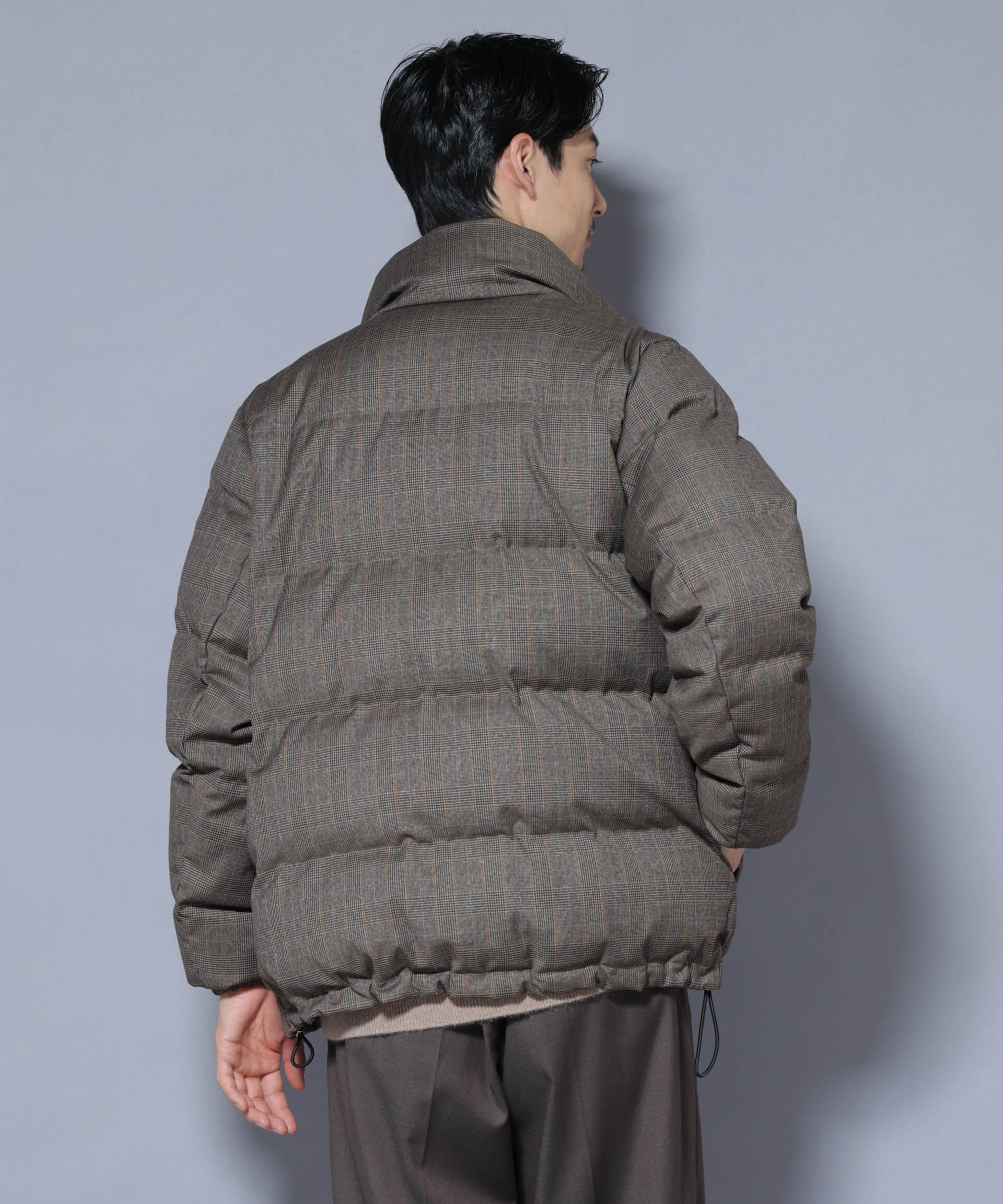 nano･universe「DELEGANTE エアリーサキソニー／グレンチェックTAIONダウンジャケット」|ダウン|