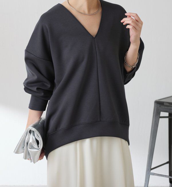  「ポンチＶカットプルオーバー」|Tシャツ・カットソー|