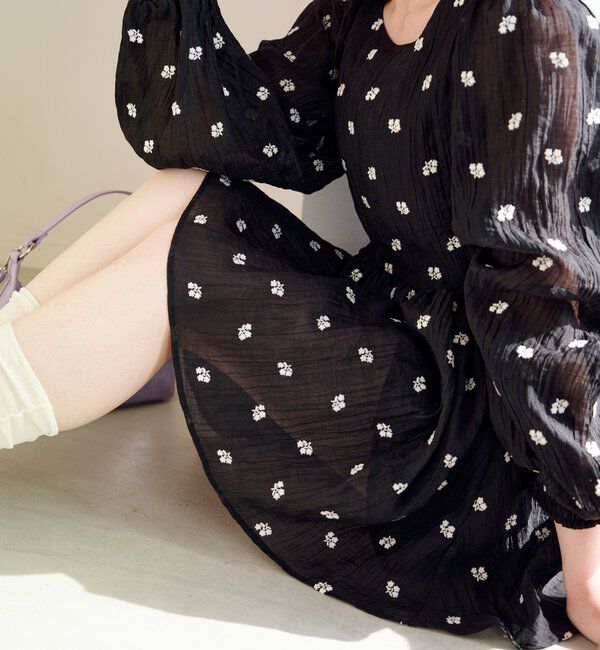  「フラワーステッチミニワンピース」|ワンピース|