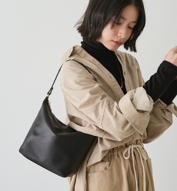  「ソフトレザーシンプルショルダーバッグ 」|ショルダー・メッセンジャー|