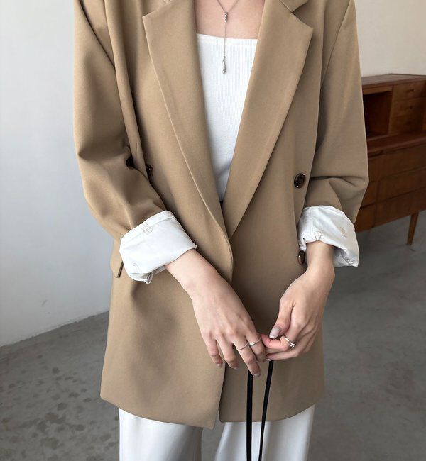  「【再販・サイズ展開あり・WEB限定カラー/グレージュ】Wテーラージャケット」|テーラードジャケット|