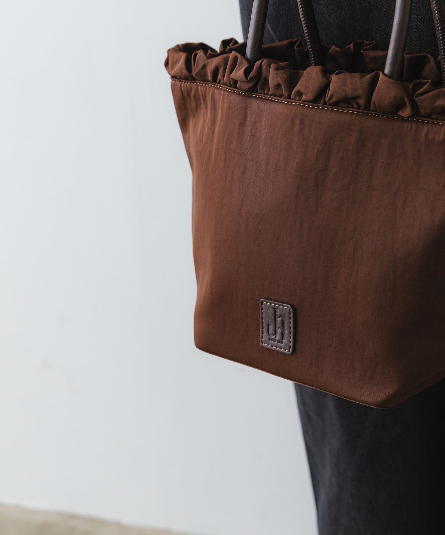 RODE SKO「hun RODESKO　Frill Tote」|トートバッグ|