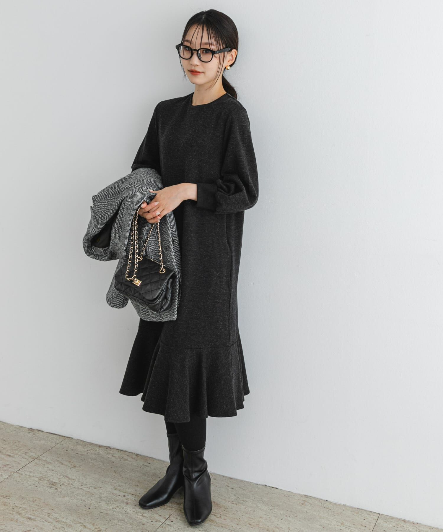 URBAN RESEARCH ROSSO「『40サイズ/高身長向けも展開』F by ROSSO　裾フレアワンピース」|ワンピース|