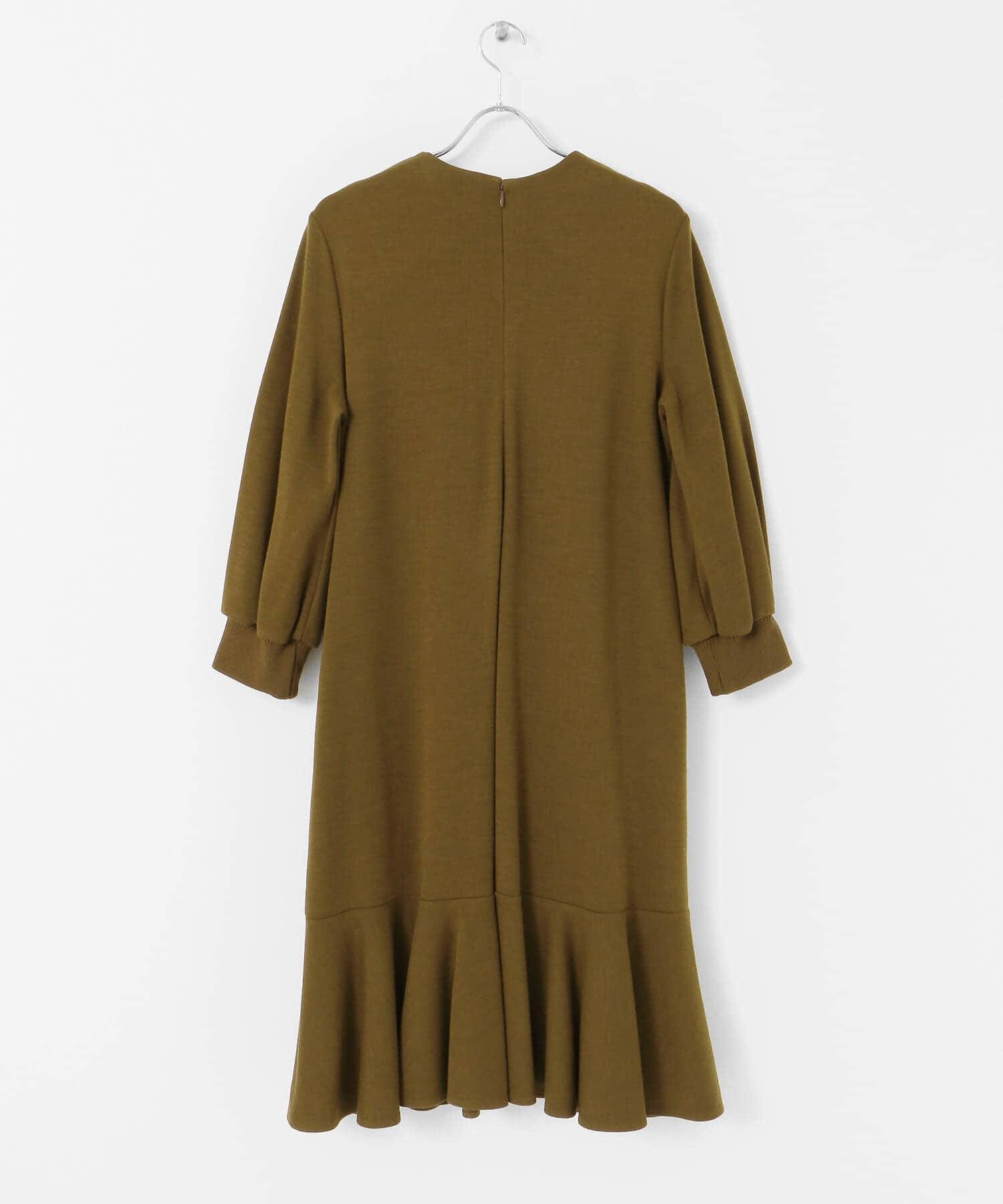 URBAN RESEARCH ROSSO「『40サイズ/高身長向けも展開』F by ROSSO　裾フレアワンピース」|ワンピース|