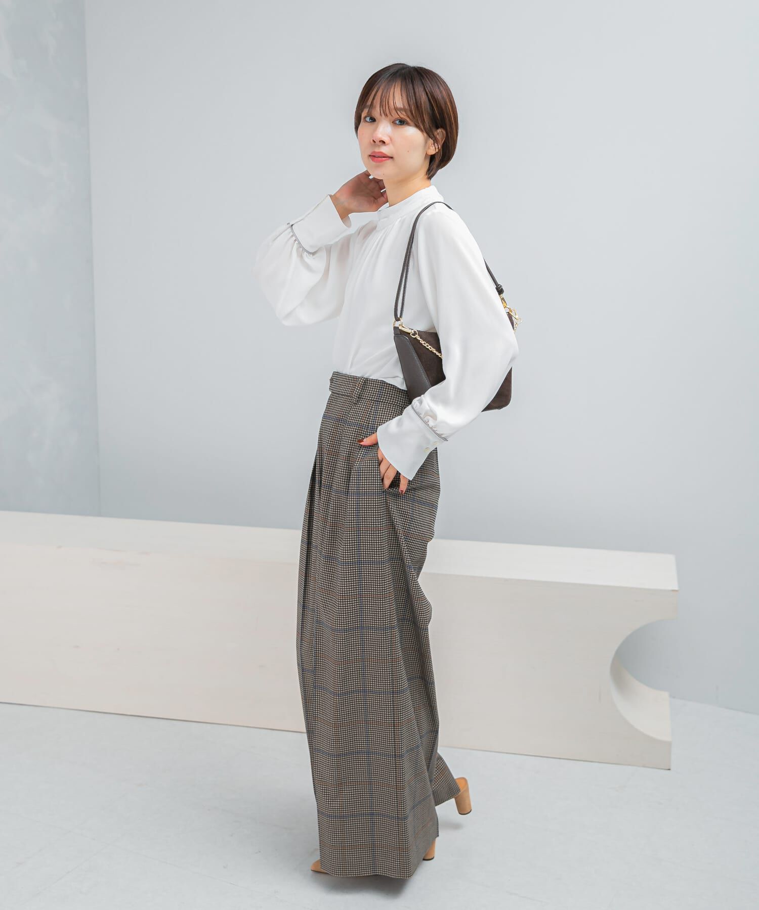 URBAN RESEARCH ROSSO「ギャザーハイネックブラウス」|シャツ・ブラウス|