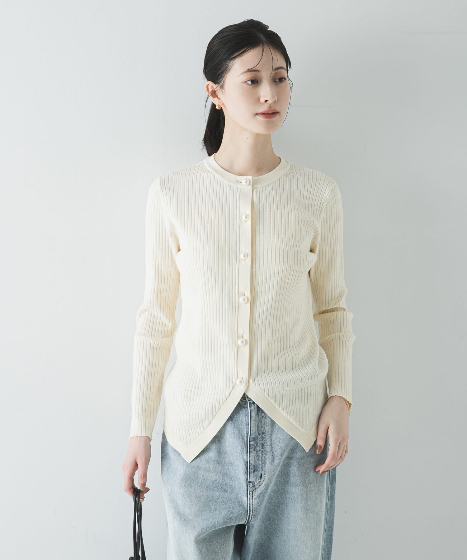 URBAN RESEARCH「『WEB限定』パールボタンワイドリブカーディガン」|カーディガン|