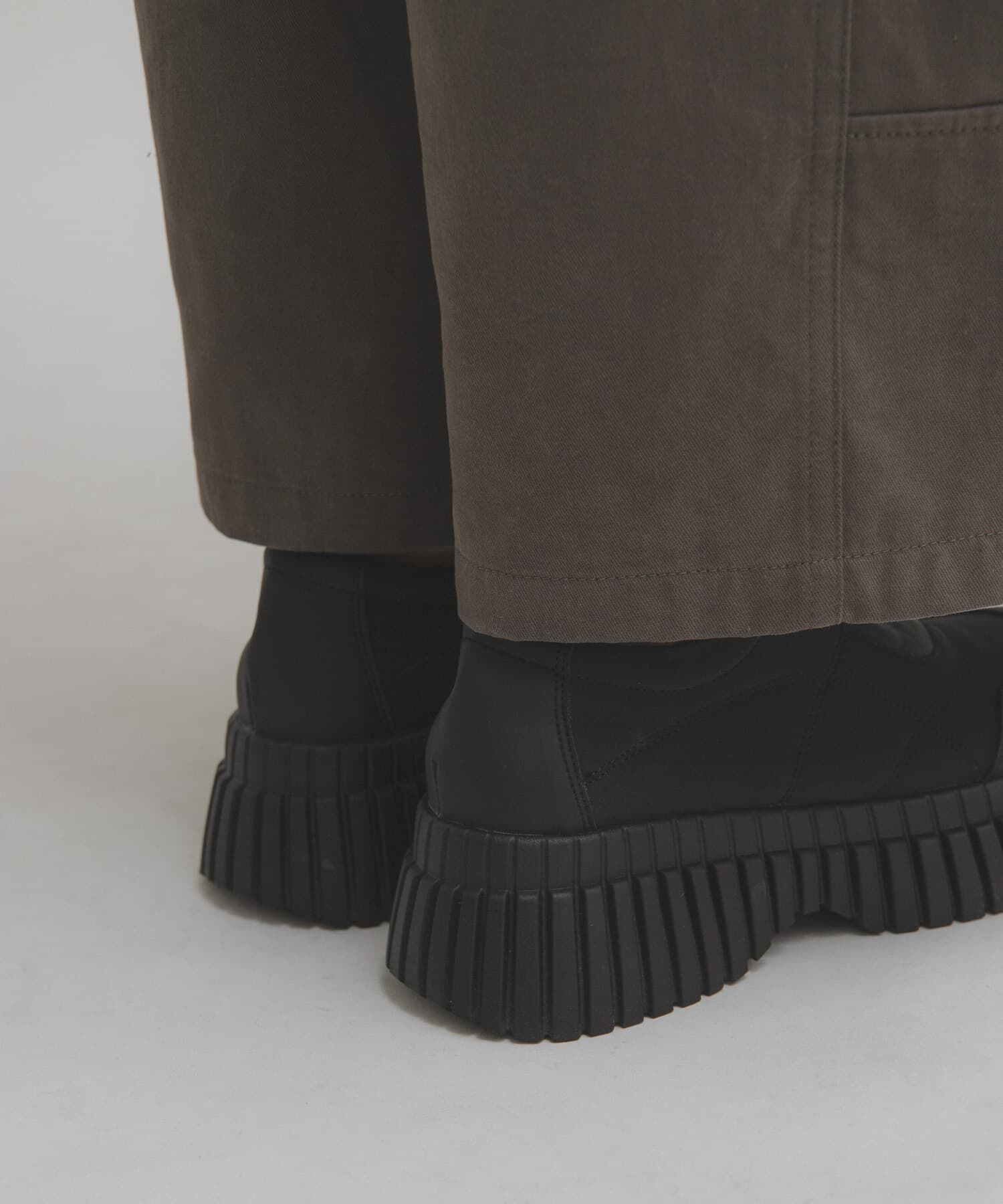  「チャンキーソールパファースリッポン」|スニーカー|