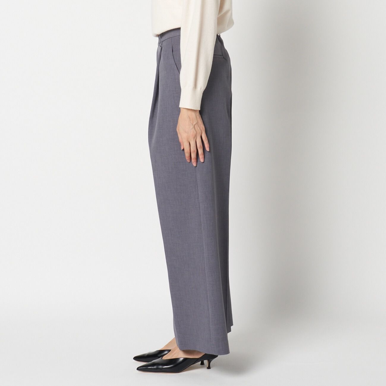 HELIOPOLE「HELIOPOLE TUCK WIDE PANTS」|チノ|