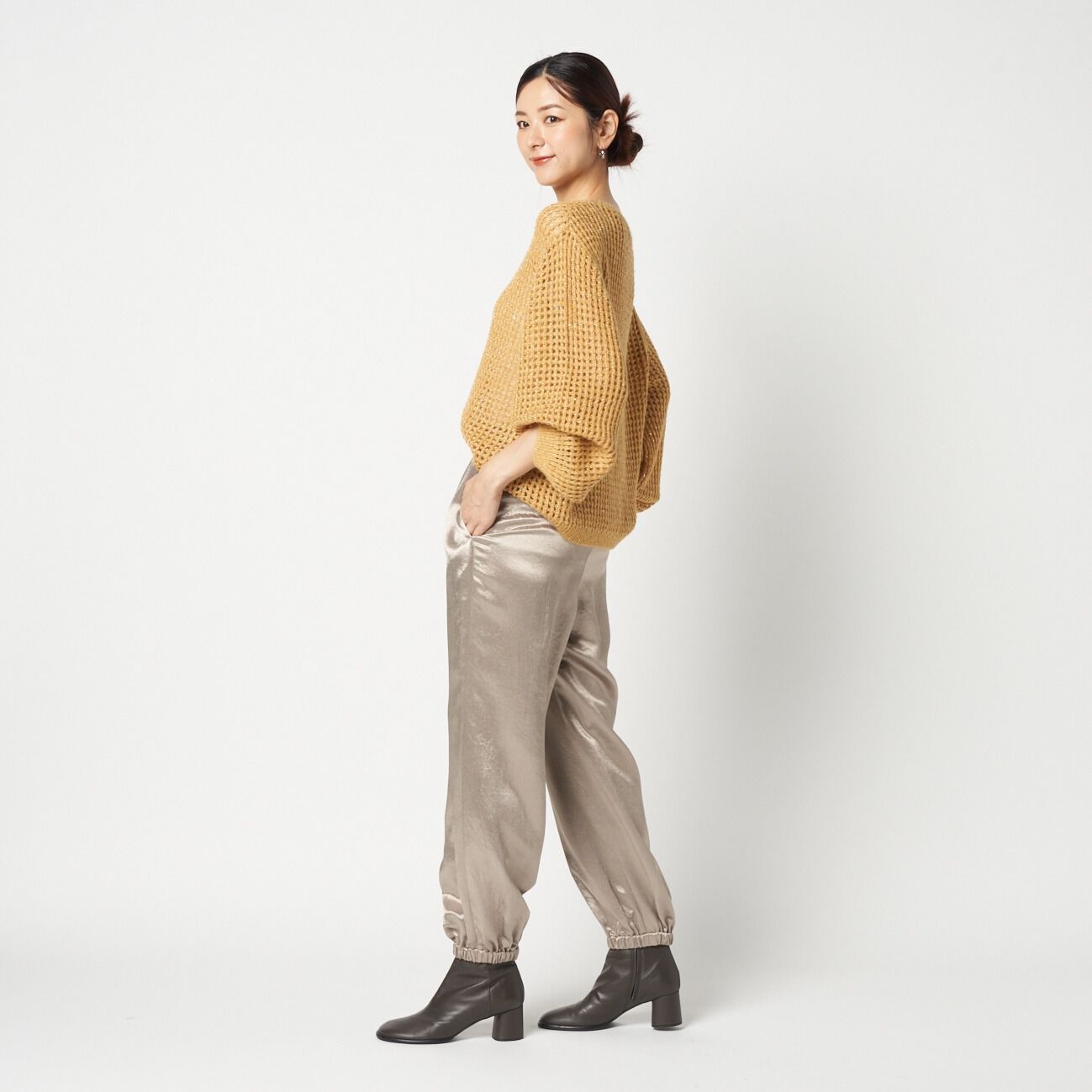 HELIOPOLE「HELIOPOLE SHINY TWILL BALLOON PANTS」|チノ|